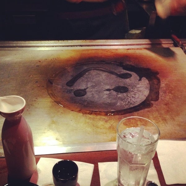 Foto scattata a Ooka Japanese Restaurant da Elizabeth A. il 7/20/2014
