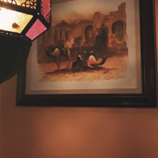 Снимок сделан в Al Natour Middle Eastern Restaurant пользователем Wolf 1/12/2020