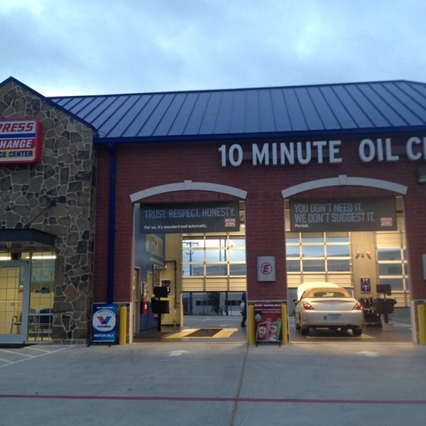 Express Oil Change & Tire Engineers 9990 Grapevine Hwy