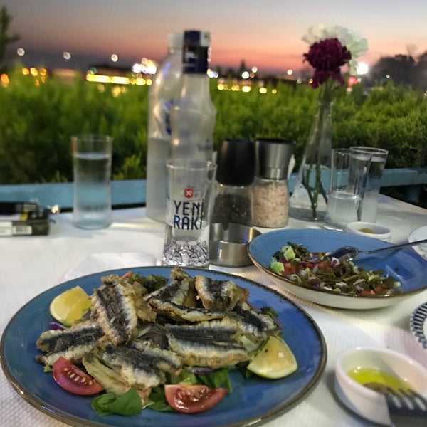 รูปภาพถ่ายที่ Hereke Balık Restaurant โดย 💦uğur K. เมื่อ 11/5/2021