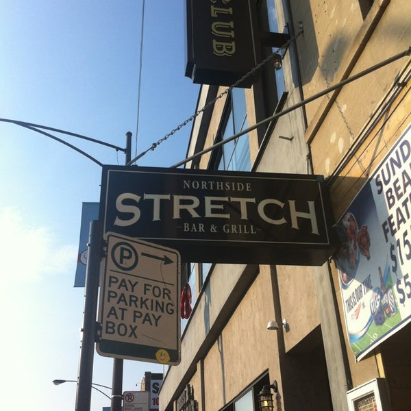Foto scattata a The Stretch Bar &amp; Grill da Bop City B. il 9/7/2013