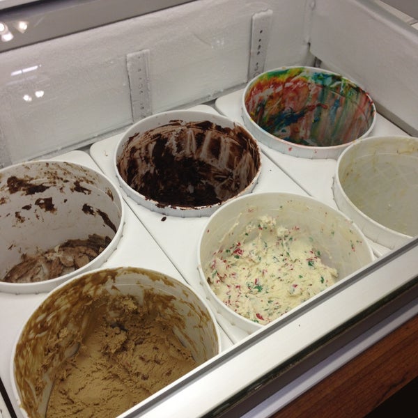 4/27/2013にGibran M.がKilwins Chocolates &amp; Ice Creamで撮った写真