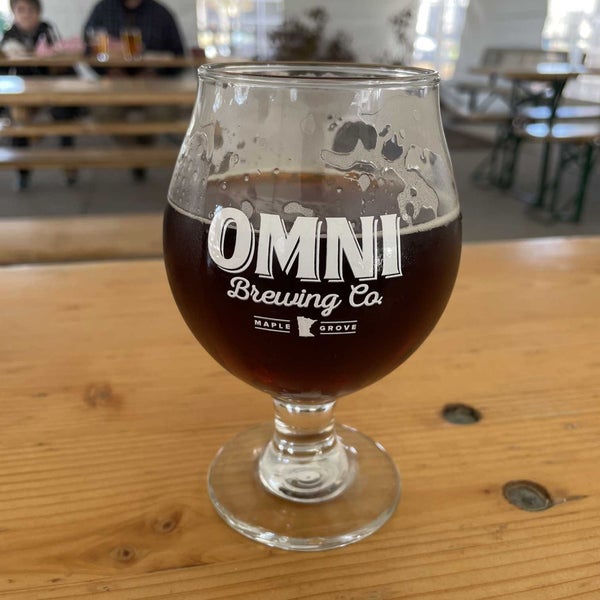 10/30/2021 tarihinde Mike V.ziyaretçi tarafından Omni Brewing Co'de çekilen fotoğraf