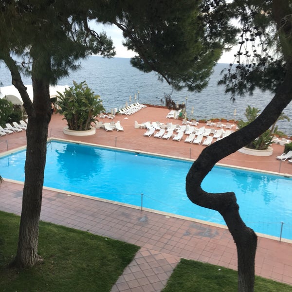 Photo taken at Grand Hotel Baia Verde by Özgür Y. on 5/27/2017