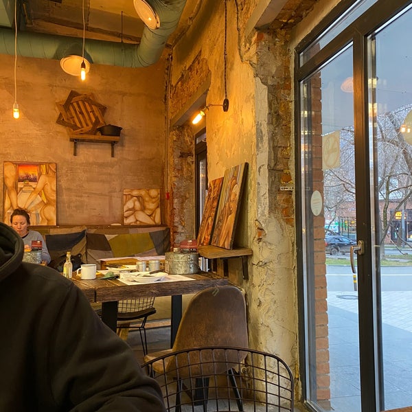 Lars bar. Ларс веганс. lars vegans, москва новодмитровская улица. lars vegans дмитровская. lars vegans instagram.
