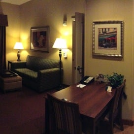 Foto diambil di Homewood Suites by Hilton oleh Sean A. pada 12/3/2012