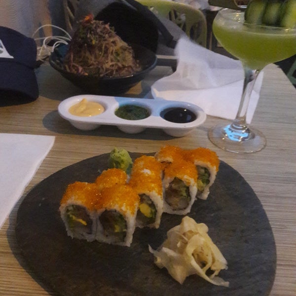 Fu sushi. Fu sushi