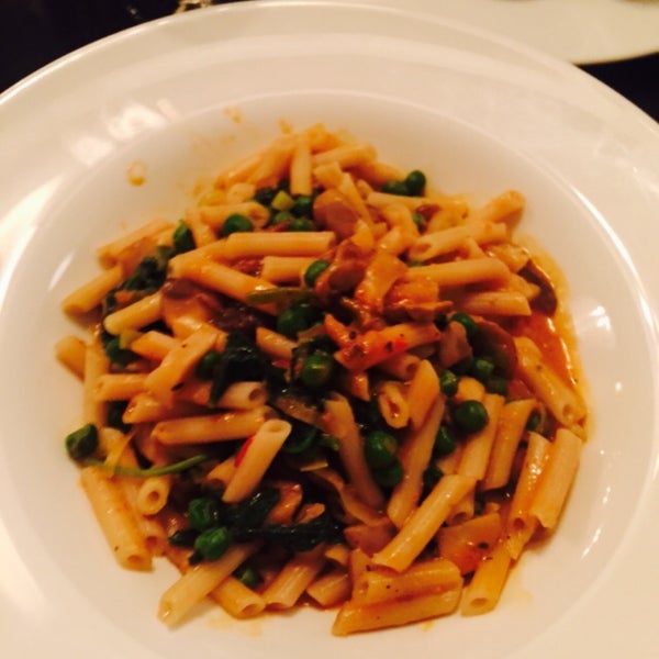 Vegan pasta made with cadge is delicious!!!