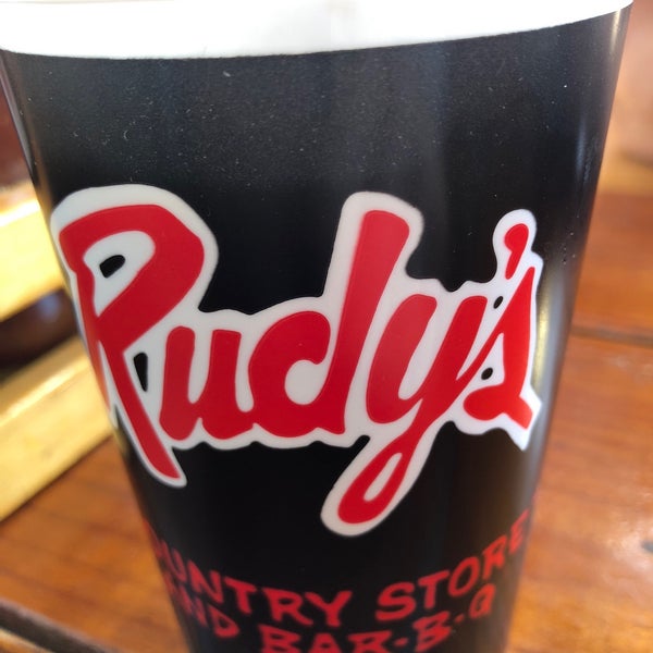Photo taken at Rudy&#39;s Country Store &amp; Bar-B-Q by Rudy R. on 3/7/2018