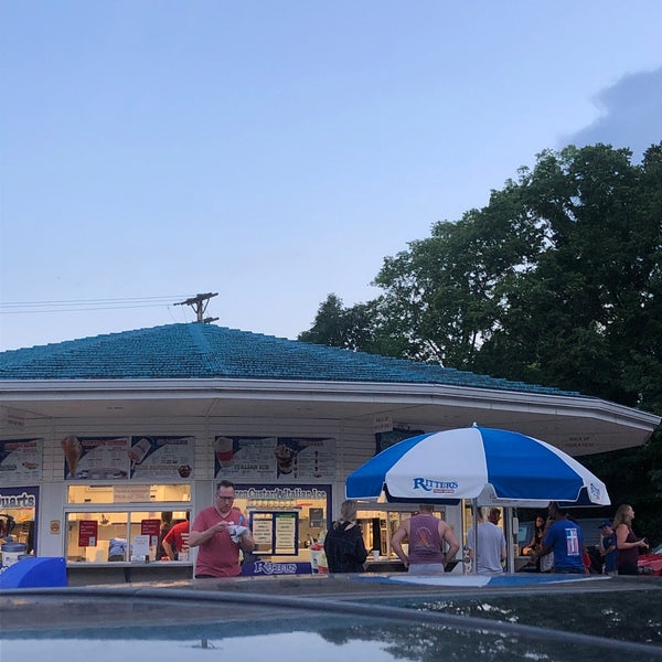 Ritter's Frozen Custard Ice Cream Parlor in Beavercreek