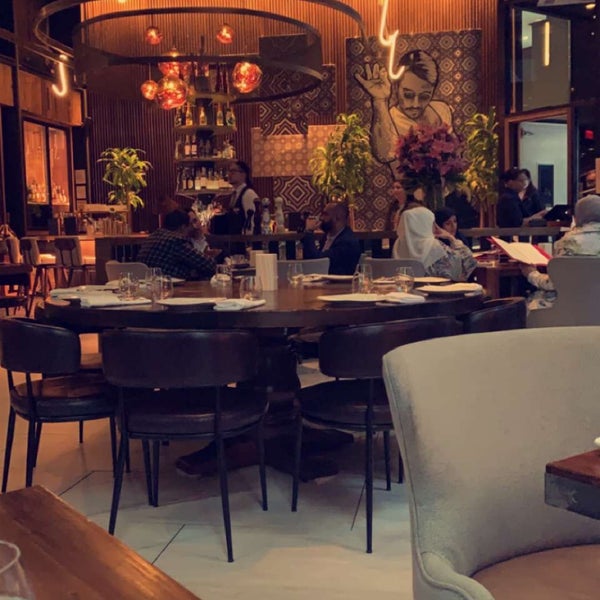 Foto diambil di Nusr-Et Steakhouse oleh Hussain 👁 pada 5/19/2022