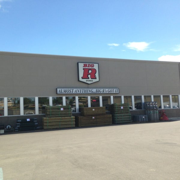 Big R Stores Outdoor Supply Store in Great Falls