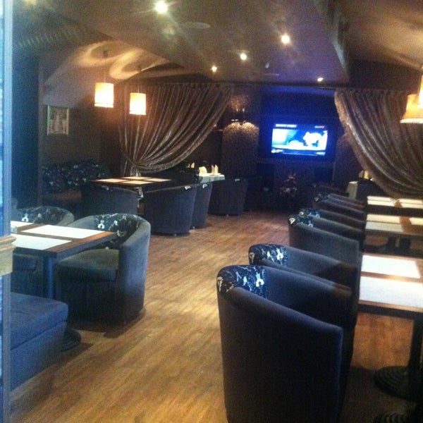 Трактир бар. Восток 24 наб. Кафе в пиратском стиле. Кафе трактир на набережной ярославль. Ресторан духанъ краснодар.