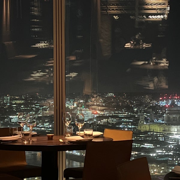 Photo taken at Oblix at The Shard by Kaspars U. on 1/31/2022