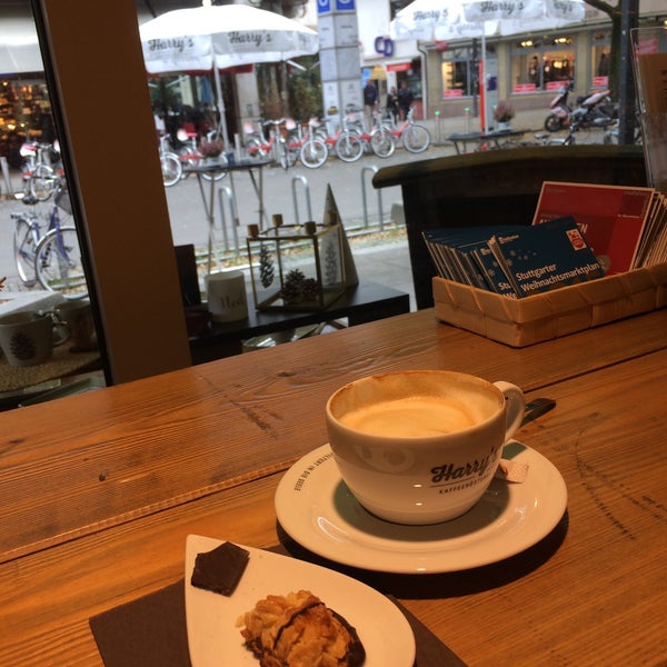 It's hard to find excellent cappuccino in Stuttgart, but this place can offer really nice One.