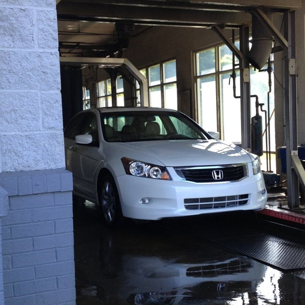 Eastern Auto Spa Taller de reparación de automóviles en Mebane