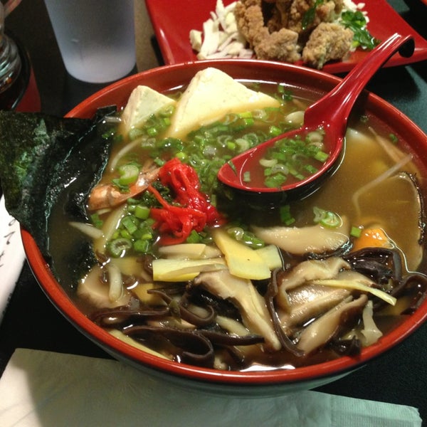 Рамен кемерово. Рамен кемерово. Рамен и филадельфию. Кафе рамен клаб. Рамен и филадельфию.