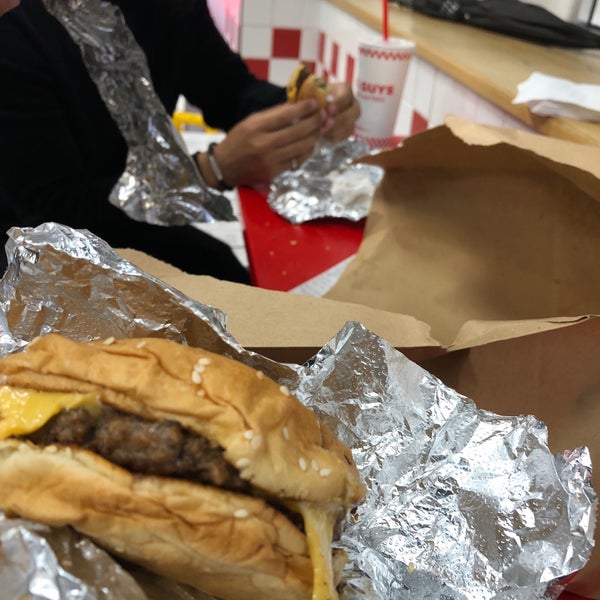 Photo taken at Five Guys by TameeM ♉. on 8/26/2018