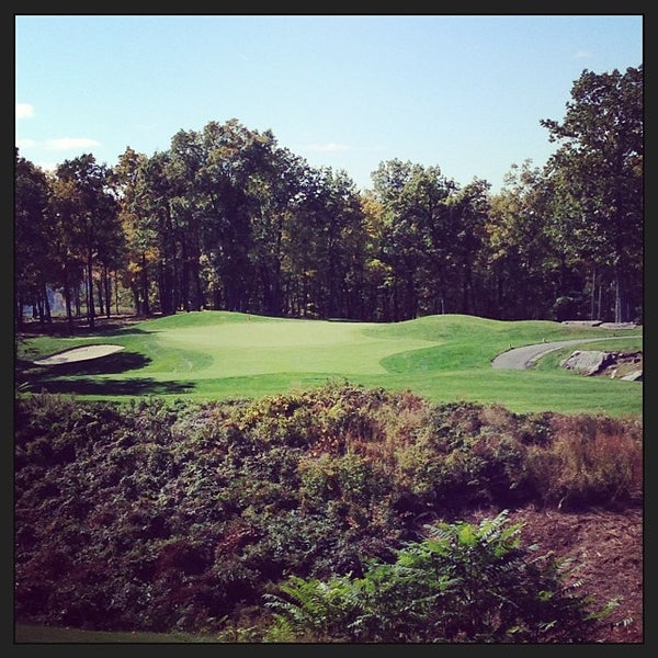 Foto tomada en Centennial Golf Club  por Marshall K. el 10/13/2013