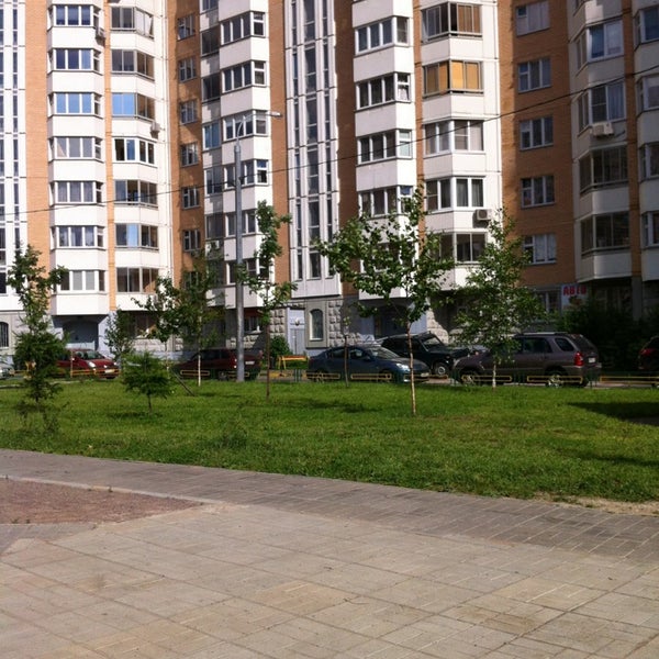 Москва, ул. 2036 школа москва 2 корпус. 2036 школа москва 2 корпус. Гбоу школа 2036 2 корпус. Дмитриевского 5.