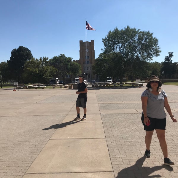 Conheça a New Mexico Military Institute e sua tradição em formar