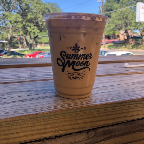 Das Foto wurde bei Summermoon Coffee Bar von michelle am 6/13/2020 aufgenommen