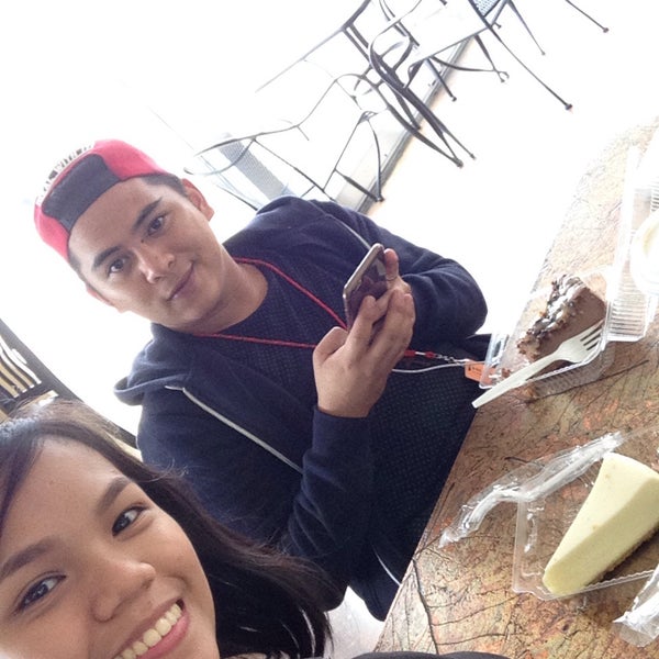 Cheesecake Heaven Cafe & Bakery Wisconsin Dells, WI