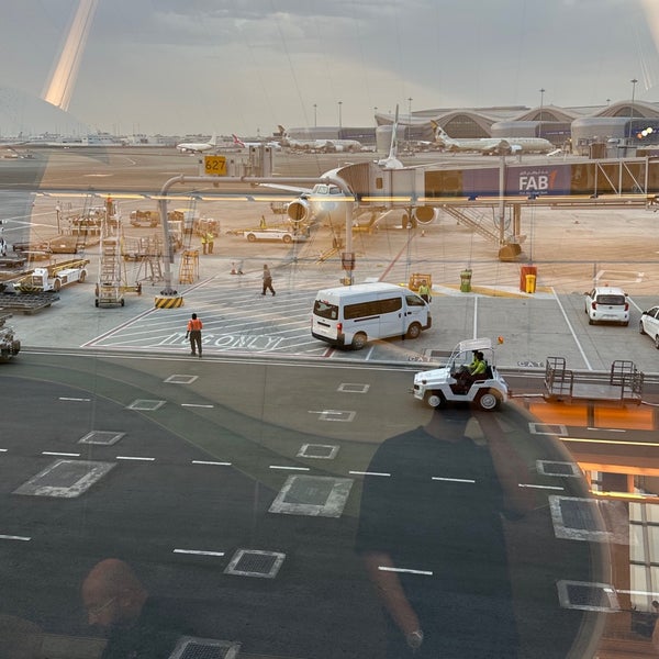 Foto scattata a Aeroporto Internazionale di Zayed (AUH) da Bander il 4/12/2024