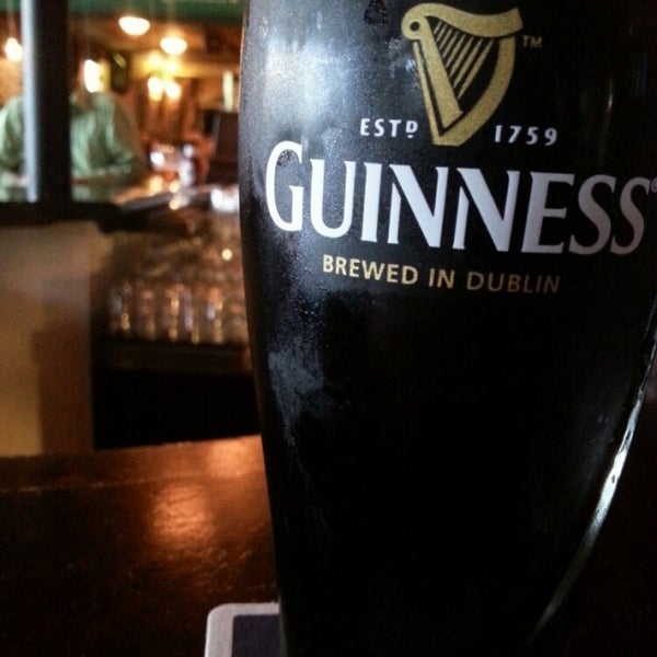 Снимок сделан в Kildare&#39;s Irish Pub пользователем Scott I. 9/15/2015