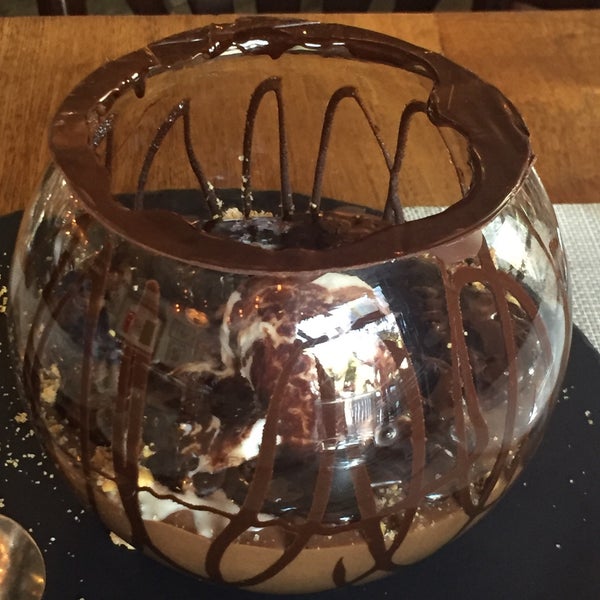 El cordeolón, postre creado por la esposa de uno de los dueños, con mezcla de sabores chocolatosos!