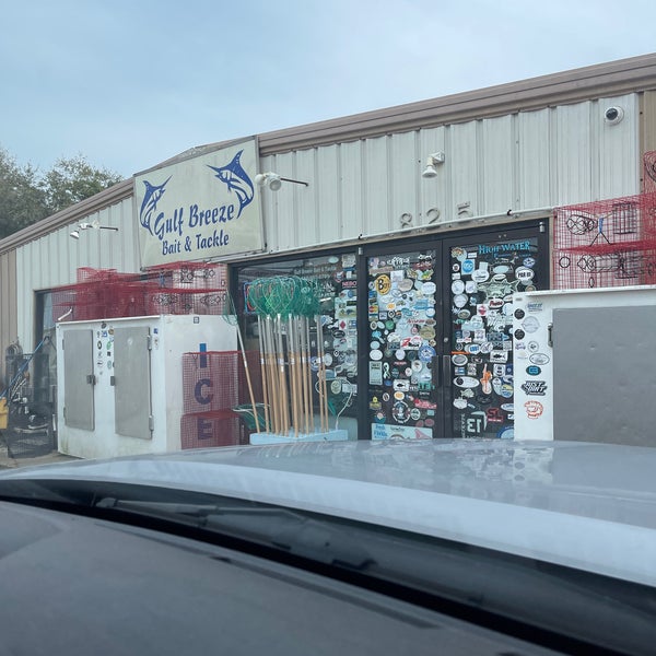 Gulf Breeze Bait And Tackle Flea Market