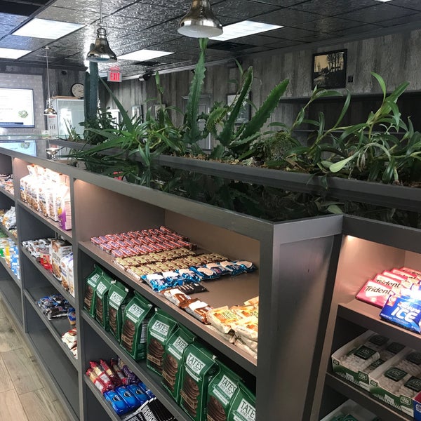 Orlando's Deli Manhasset, NY