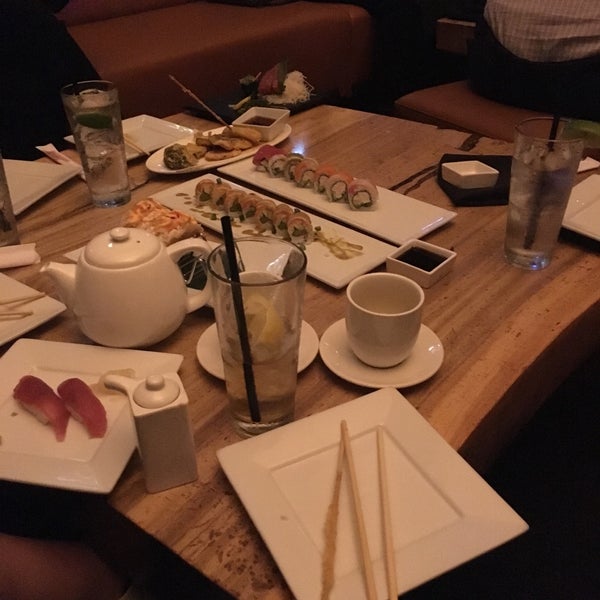 Foto tomada en Takami Sushi  por Betsaida S. el 10/29/2016