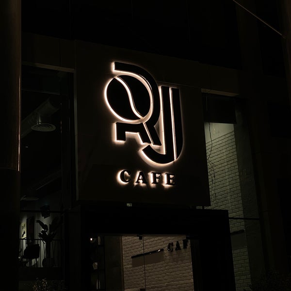 Cafe rj Restaurant in