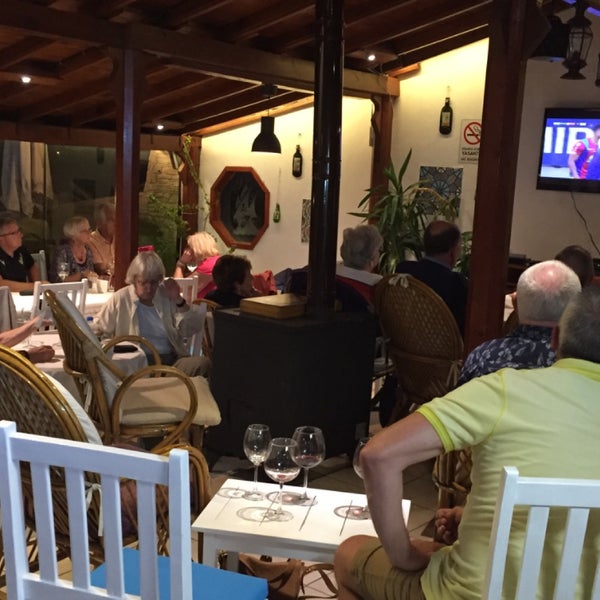 5/22/2016에 Fazlı S.님이 Zinbad Restaurant &amp; Bar에서 찍은 사진