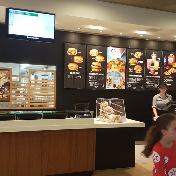 Photo taken at McDonald&#39;s by Geert H. on 8/13/2018