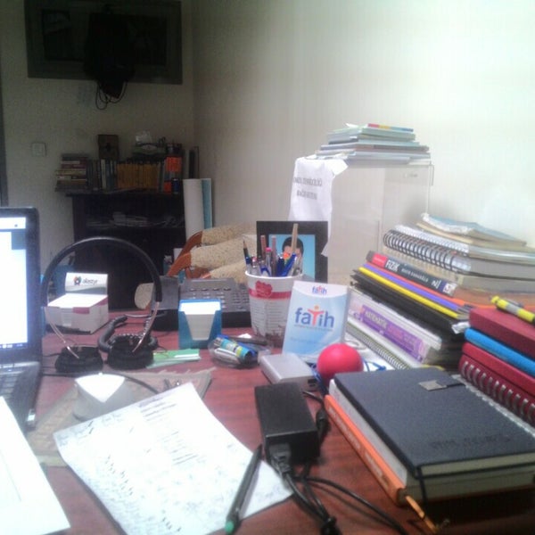 cbu hfttf ogrenci temsilciligi ofisi 118 student center