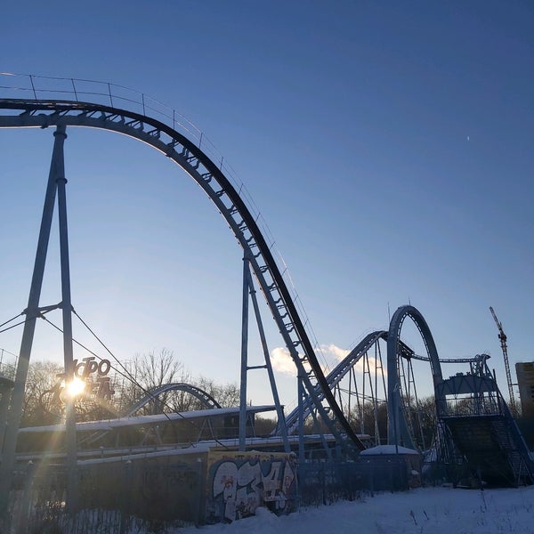 парк дружбы самара. парк дружбы самара аттракционы. горка в самаре. парк аттракционов самара американские горки. парк мави ленд самара.