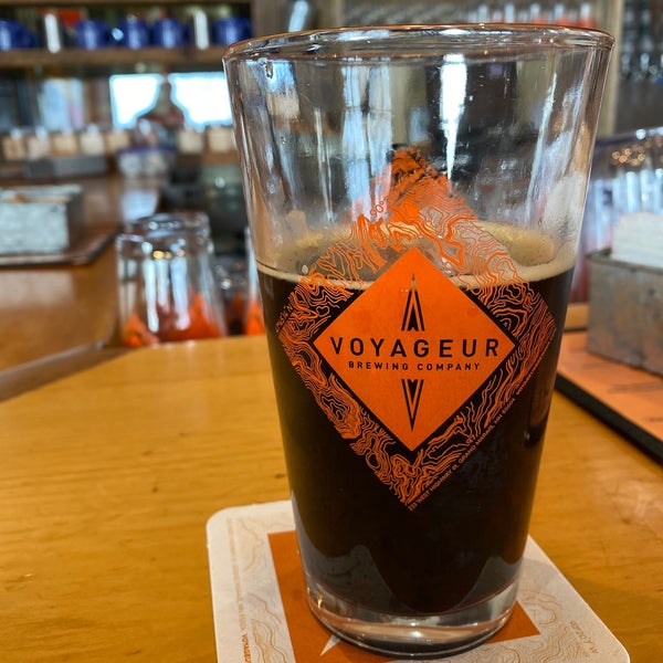 Photo taken at Voyageur Brewing Company by Chuck O. on 3/29/2022