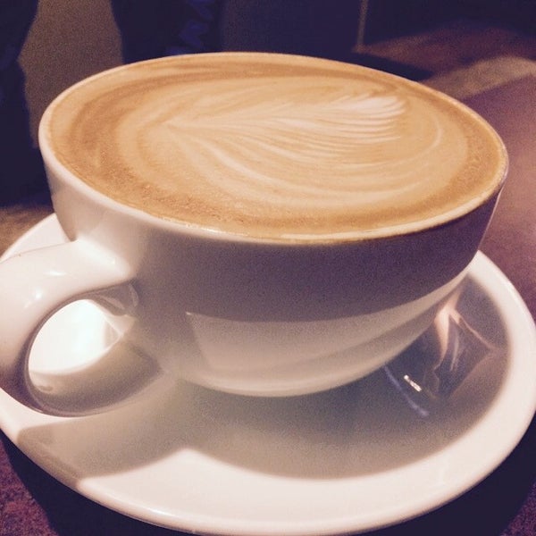 10/4/2014 tarihinde Kyle S.ziyaretçi tarafından Northern Light Espresso Bar &amp; Cafe'de çekilen fotoğraf