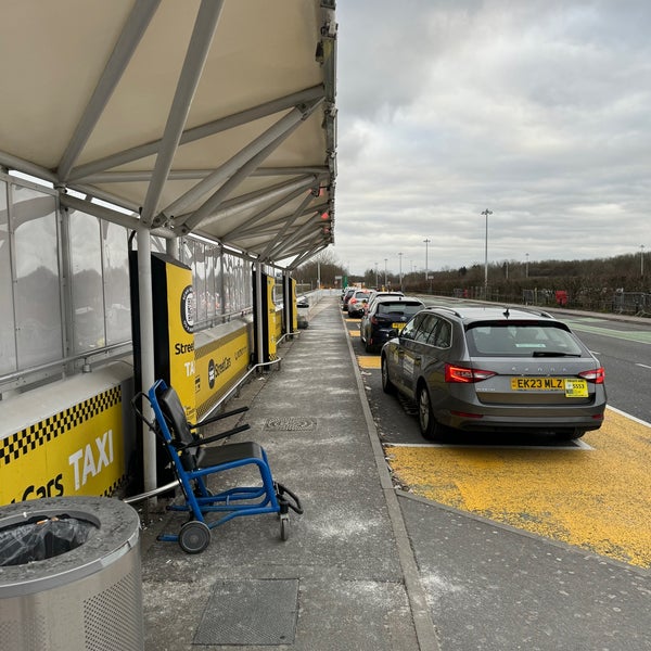 Foto diambil di London Stansted Airport (STN) oleh Selly🦒 pada 1/8/2024