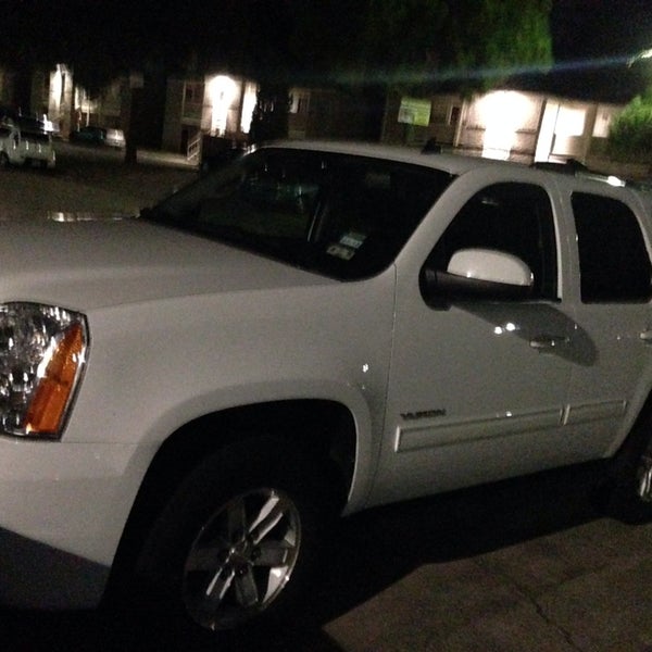 Mr detail. Mr. Mr clean 1950. G logo bean. Докс бин лого.