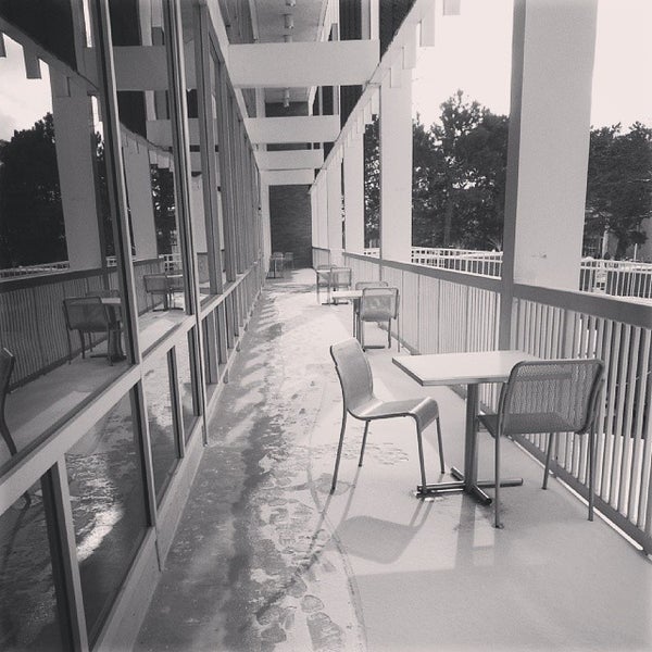 Triton College Library - College Library in River Grove