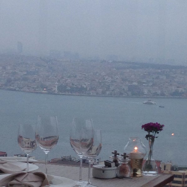 8/8/2017 tarihinde Miray Ç.ziyaretçi tarafından Safran Restaurant  InterContinental Istanbul'de çekilen fotoğraf