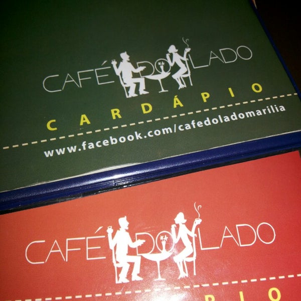 Foto tirada no(a) Café do Lado por Vitor B. em 7/21/2013