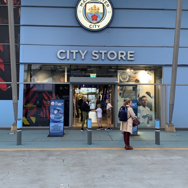 Etihad Campus Манчестер