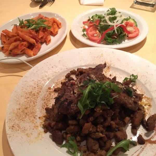 Bella Pizza and Pasta, Addis Ababa (+251 91 138 0606)