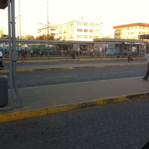 Fotos en Estación Intermodal Lo Ovalle Estación de autobuses en La