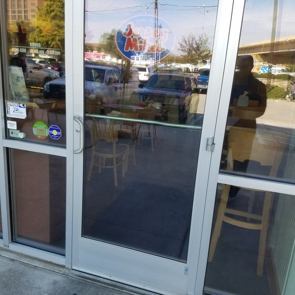 Photo taken at Jersey Mike&#39;s Subs by Rob B. on 10/27/2017