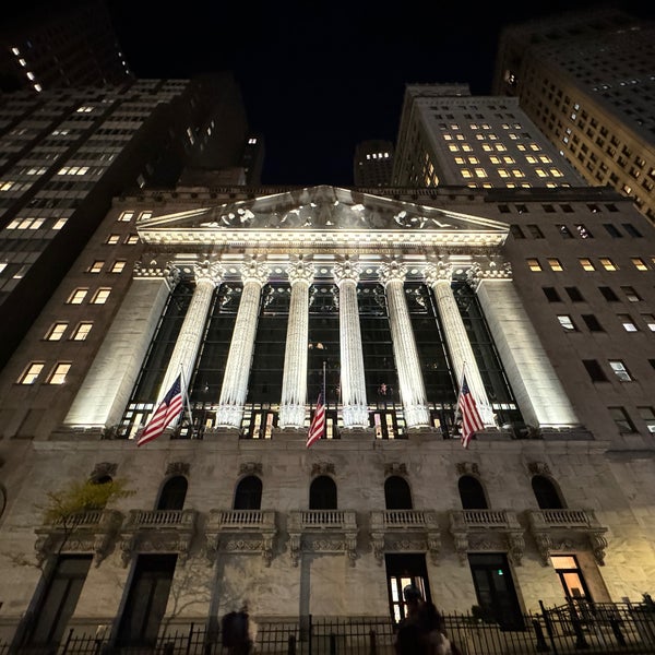 Photo taken at New York Stock Exchange by のぞみ on 11/11/2023